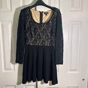 BEBE Black Mini Floral‎ Lace Long Sleeve Fit & Flare Dress Womens Size Small